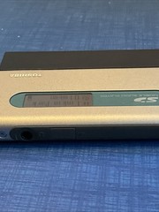 RARE Vintage Toshiba SD Personal Mobile Audio Player MEA110 16mb Memory Card HTF