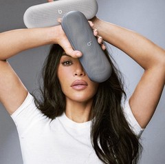 Beats Pill-Kim Kardashian Wireless Bluetooth Speaker Dk Gray-MAX24LL/A-Open Box