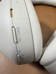 Sony WH-1000XM5 Noise-Canceling Wireless Over-Ear Headphones (Silver) Excellent
