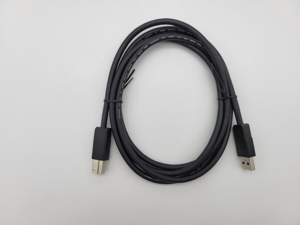ASUS ROG USB 3.0 Cable.