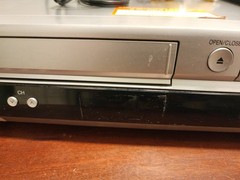 Panasonic DMR-ES35V DVD/VCR Combo Recorder with remote