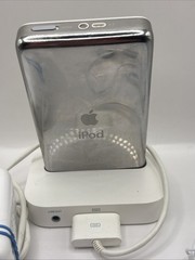 Apple iPod Classic 3rd Generation A1040 40GB Music Player Tested Works READ