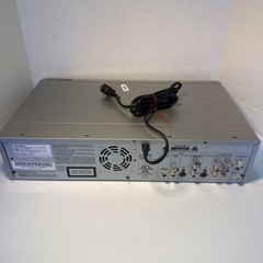 Magnavox MWR20V6 DVD Recorder VCR Combo DVD works VHS Doesn’t