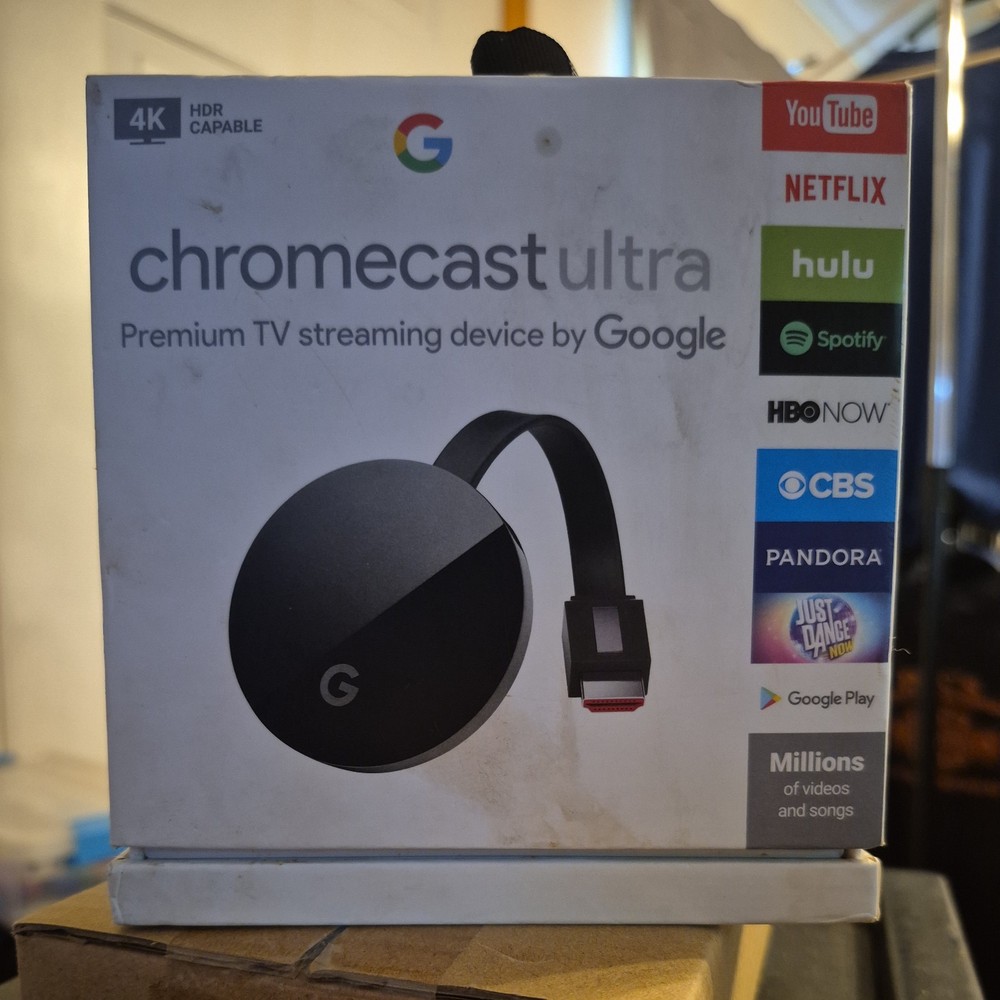 Google Chromecast Ultra 4K Digital Media Streamer – Black (GA3A00403A14)