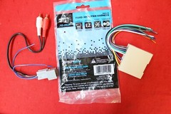 Metra 70-5521 Amplifier Harness for Select 2003-2005 Ford Vehicles New #N1