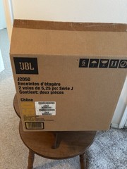 jbl j2050 New In Box Brown Oak Bookshelf Speakers (pair) .