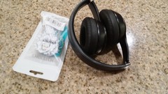 Beats by Dr. Dre Solo 3.0 Wireless Bluetooth On-Ear headphones Black