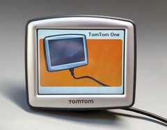 TomTom One 130S GPS System Portable 3.5″ COMPLETE Text to Speech