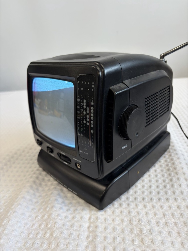Vintage PK-4183 5” Black & White Portable TV AM/FM Radio Tested Working