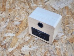 ROHS PORTABLE BLUETOOTH SPEAKER model MI SB0 30, Use With Apple,android, Google