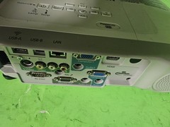 Epson H688A PowerLite 98 Tri-LCD Projector hdmi 3255h