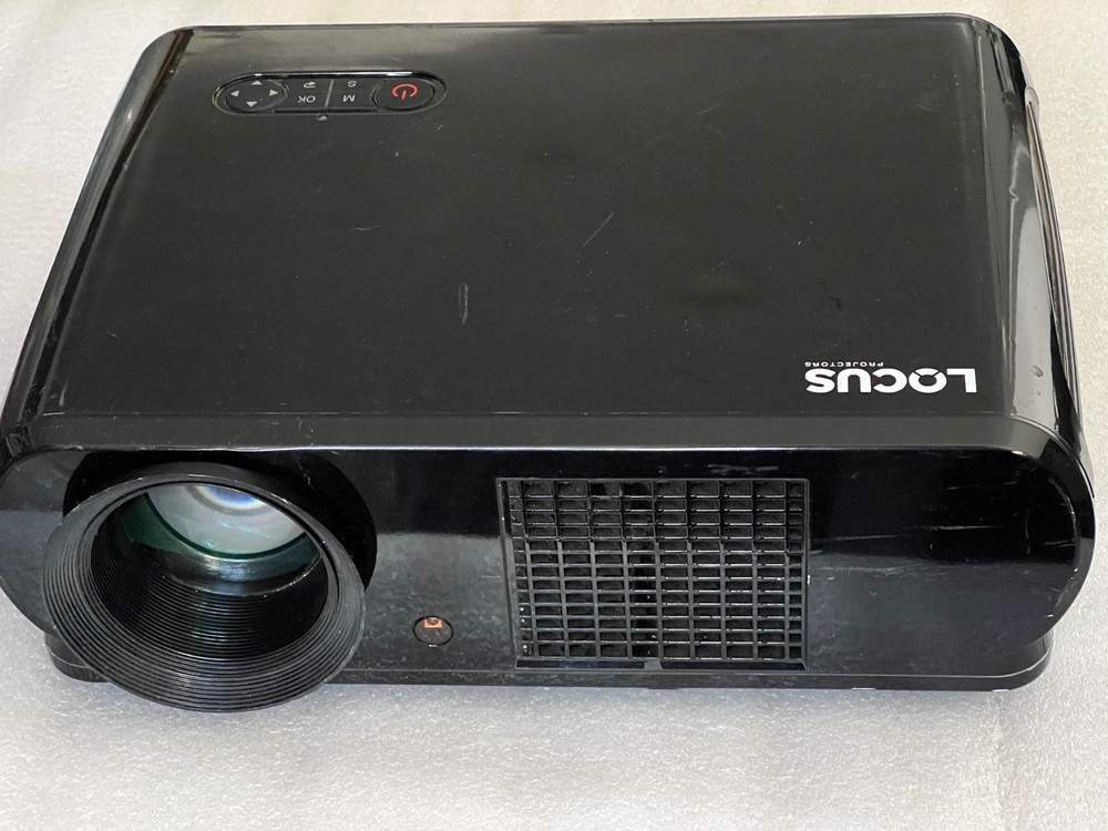 LOCUS L300 PROJECTOR 1920 x 1080