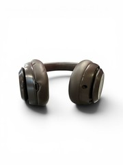 Beats Studio Pro Wireless Over-Ear Noise Cancelling Headphones (AL R (PSH044940)