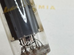 1x Mullard EL84 6QB5 10M Master Series Gold Pins Gt. Britain ’60s KM1 -Tests NOS