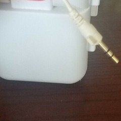 Portable Plug In Speakers DC 6V-Rare-SHIPS N 24 HOURS