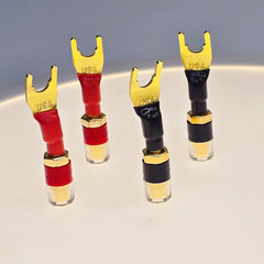 4-Pack Gold Plated Speaker Wire Adapters – Spade to Banana Plug Connectors for S