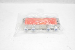 Cabletronix Coax 8 Way Splitter All Ports Power Passing 5-2300MHz CTLBD-8P