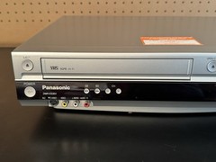 Panasonic DMR-ES35V VHS DVD Recorder Combo VCR Player Tested *Parts/Repair*