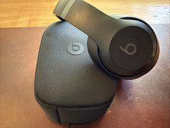 Beats Studio Pro Wireless Bluetooth On-Ear Headphones Black w/ Case – OPEN