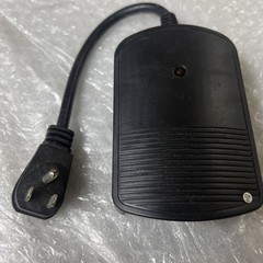 Remote Control Outlet Switch. Used remote is not available。