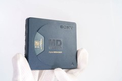 Sony MZ-E55 MD Minidisc Walkman (Midnight Blue/Black) [DEMO / PLAYS]