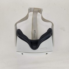 Meta Quest 2 32GB Standalone All-in-One VR Headset Only KW49CM