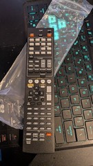 Yamaha RX-V677 7.2 Channel A/V Receiver Cinema DSP HDMI USB Remote Bundle