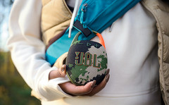 JBL Clip 5, Ultra-portable waterproof speaker.