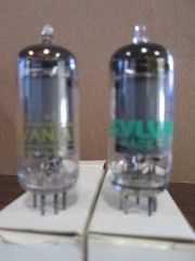 TWO NEW SYLVANIA 6AU6A HiFi Ham Radio Amp Vacuum Tubes