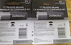 BRAND NEW SEALED DURACELL 4 PCS 2-2PKS 9 VOLT BATTERIES EXP. 2030 FREE SHIP 9V2