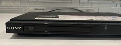 SONY UPSCALING SINGLE DISC SLIM DVD PLAYER DVP-SR500H NO REMOTE Tested & Working