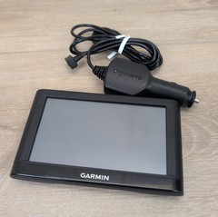 Garmin 52LM Touch Screen GPS 5″ Display Lifetime Maps W/ Power Supply Tested