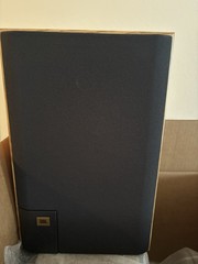 jbl j2050 New In Box Brown Oak Bookshelf Speakers (pair) .