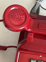 Cortelco Red Analog Desk Telephone 250047-VBA-20M Retro Push Button Volume