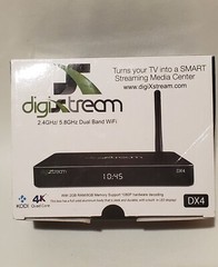 DigiXstream DX4 Quad Core Android Media Box 2 GB RAM/8GB Memory New Open Box