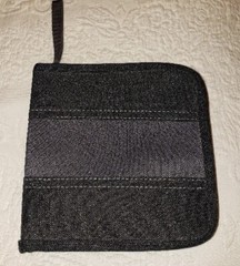 IKEA CD/DVD Case Black Holder Wallet Portfolio Zip Around 1999 Made In Vietnam