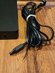 Pair Of Bose Virtually Invisible 300 /700 Power Supplies W/Speaker Cables