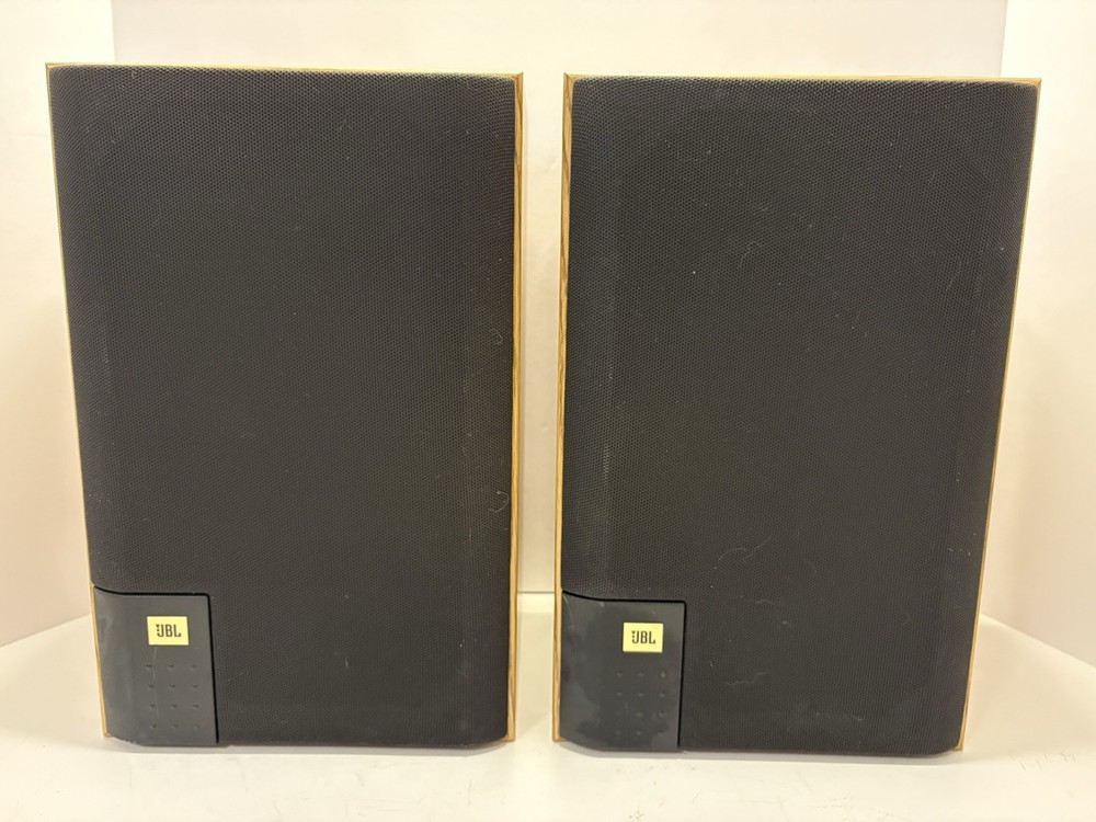 JBL J2050 Woodgrain Bookshelf Speakers Pair 2 Way Oak MADE IN USA Tested Works