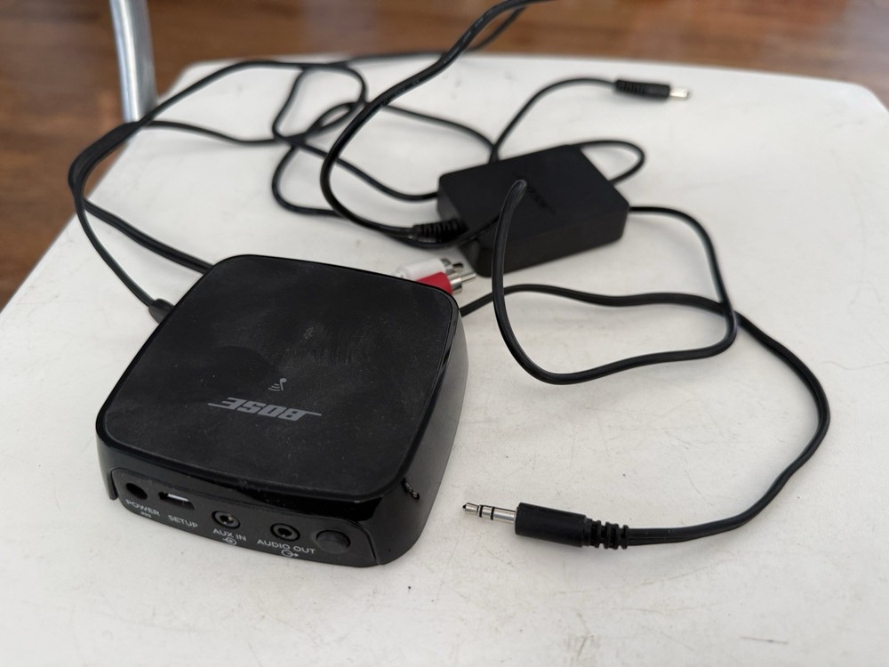 Bose SoundTouch Wireless Link Adapter Model 422921 Bluetooth WiFi Connectivity