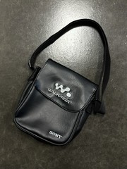 Sony Walkman 2000’s Y2K Portable CD Player carrying case With 2 Pockets