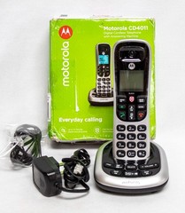 Motorola CD4011 Cordless Telephone – Caller ID/Answering Machine – Silver/Black