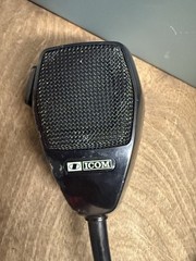 Icom IC-M700 HF Marine SSB Transceiver w Mic VTG Tested Made in Japan Works