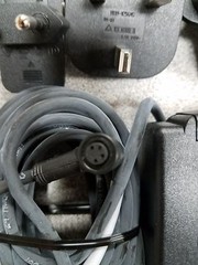 9 VOLT DC. AC / DC WALL POWER SUPPLY 2.5 AMPS, .COMES WITH A 4 PIN CONNECTOR !!