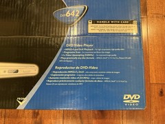 Philips DVD Player Progressive Scan / MPEG4 DivX Plays Music CD JPEG / MP3 / DVD