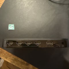 Philips Hue Play 4K HDMI Gradient Sync Box (9290022758) – Unit Only. No Pwr Cord
