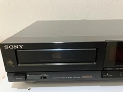 SONY CDP-950 COMPACT DISC PLAYER DUAL D/A COVERTER SYSTEM AC100V 50/60Hz 11W
