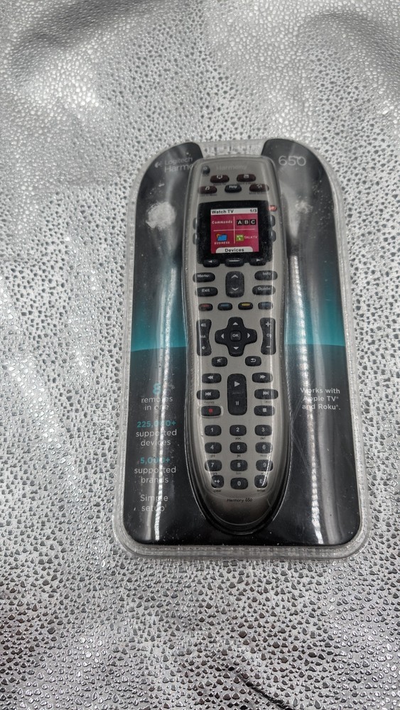 *New Sealed with Battery Leakage* Logitech Harmony 650 Universal Remote Control