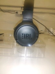 JBL Tune 510BT On-Ear Headphone Black Foldable 40Hr Battery Built-in Microphone