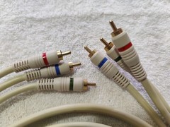 RCA , Pr/Pb/Y, and Left + Right audio set.6ft/white/HEAVY DUTY/component cables