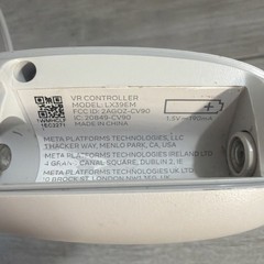 Genuine Oculus Meta Quest 2 VR Controller – RIGHT Hand ONLY LX39EM